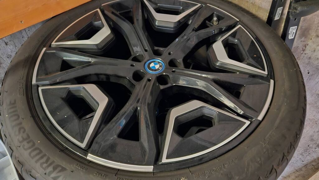 BMW iX 2022 
