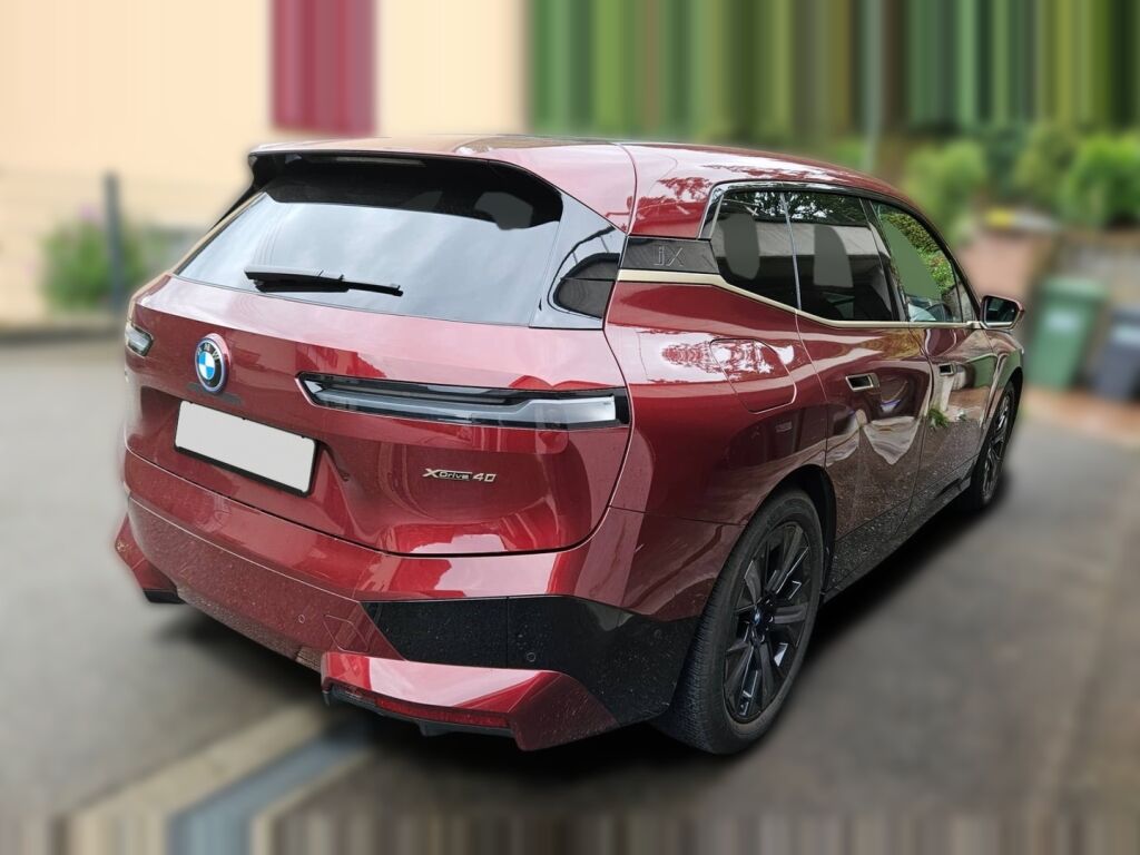BMW iX 2022 