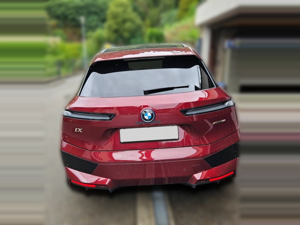 BMW iX 2022 