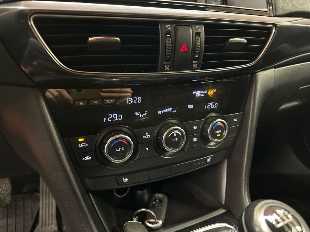 Mazda Mazda6 2013 Punainen