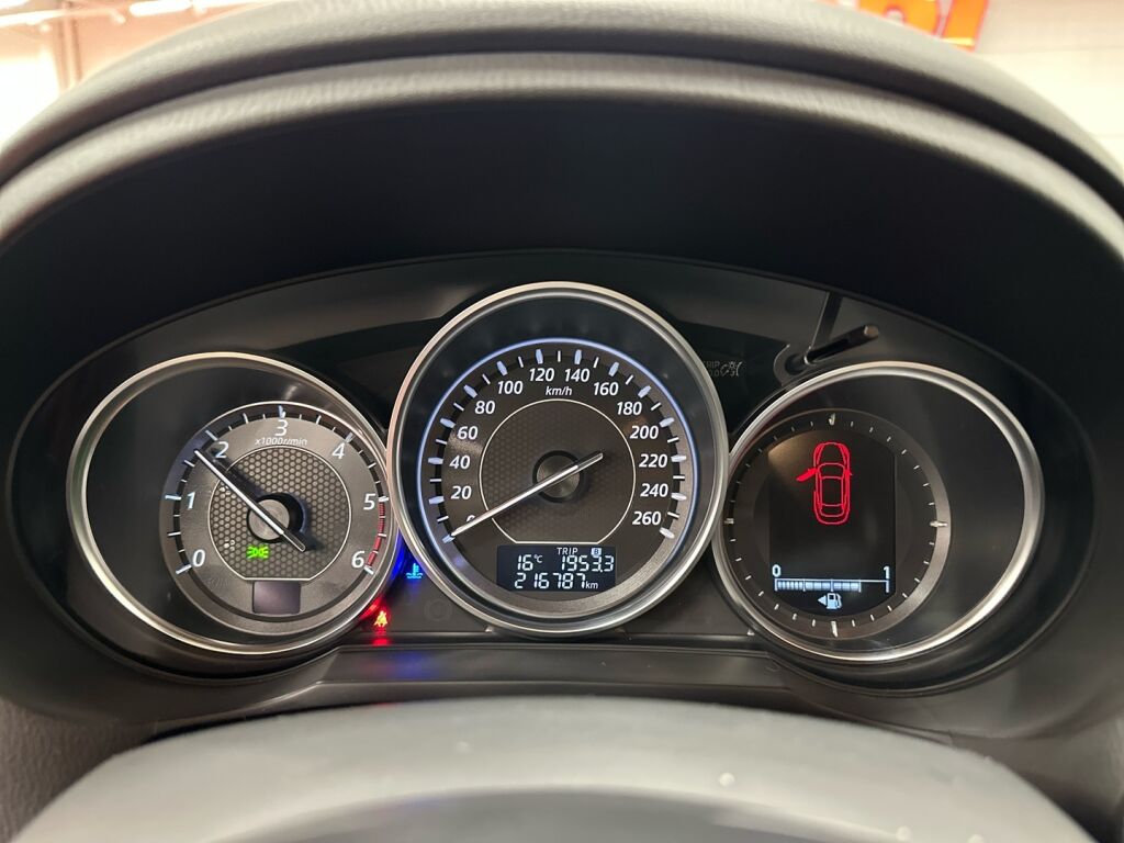 Mazda Mazda6 2013 Punainen