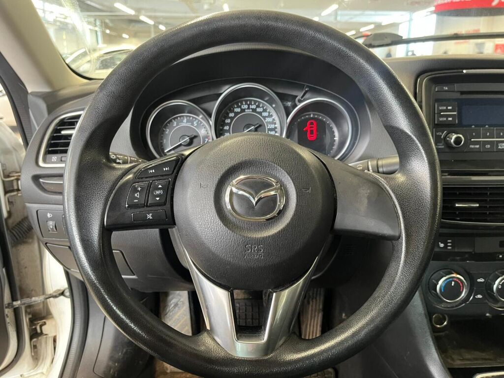 Mazda Mazda6 2014 Valkoinen