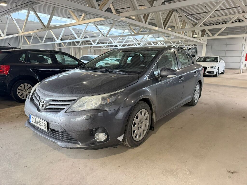 Toyota Avensis 2013 Harmaa