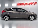 Ford Focus 2013 Ruskea (beige)