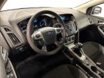 Ford Focus 2013 Ruskea (beige)