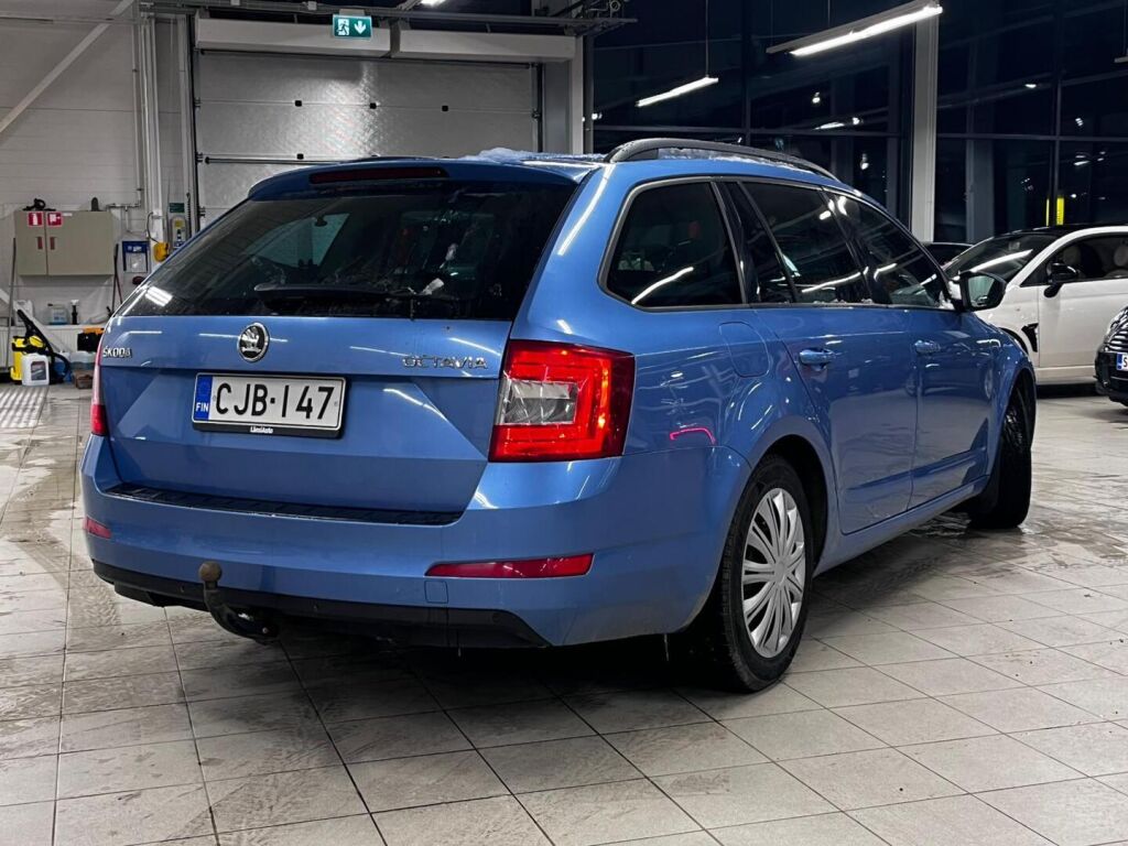 Skoda Octavia 2013 Sininen