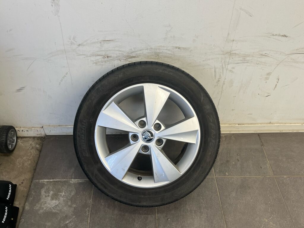 Skoda Octavia 2013 Sininen