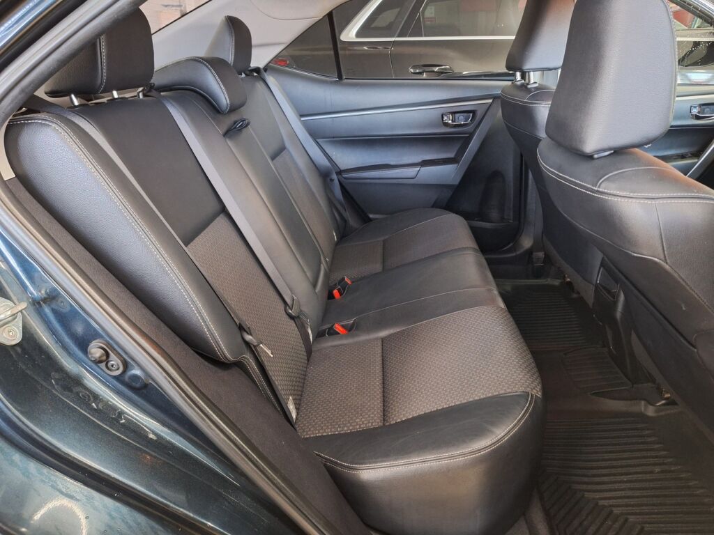 Toyota Corolla 2014 Harmaa