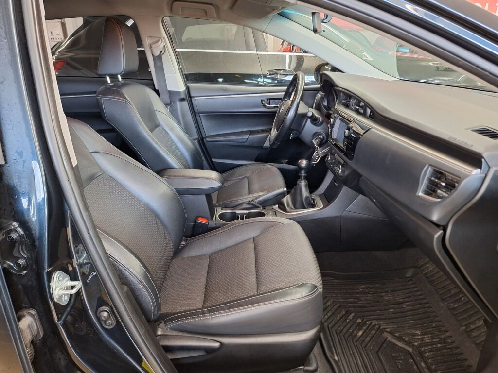 Toyota Corolla 2014 Harmaa