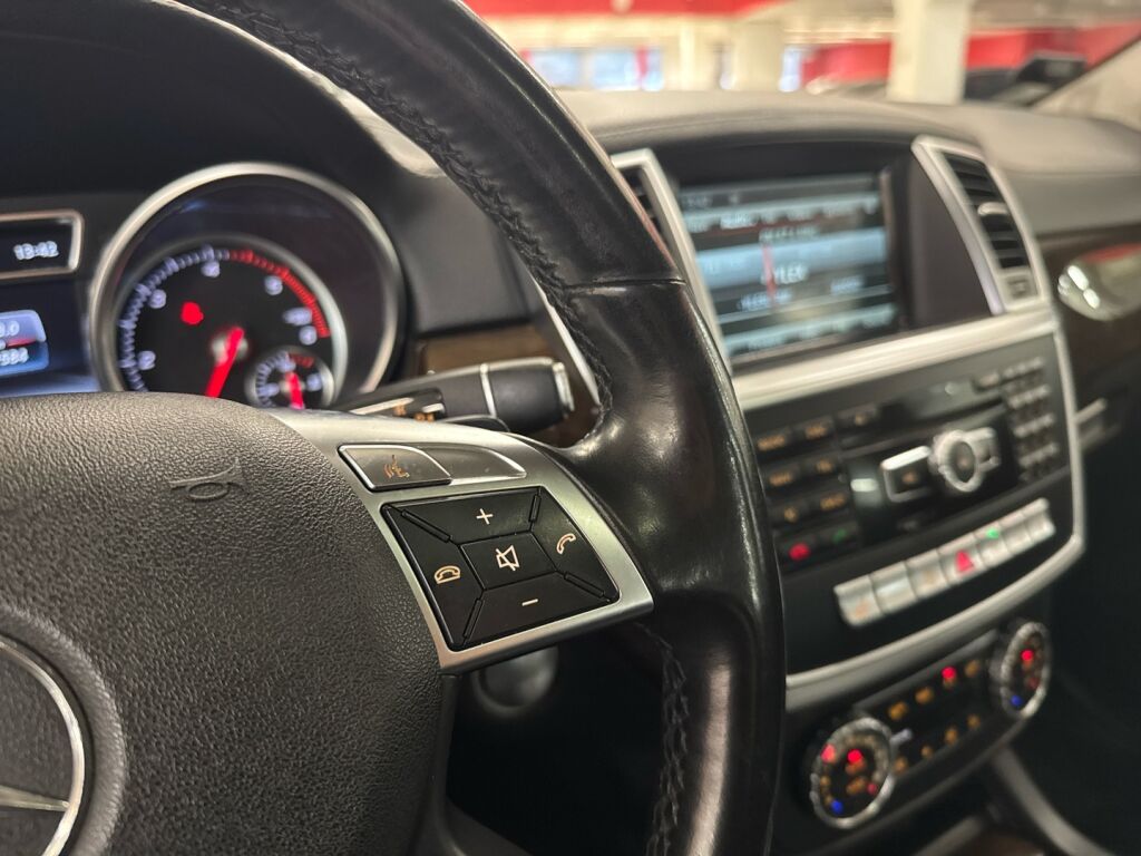 Mercedes-Benz GL 2013 Harmaa