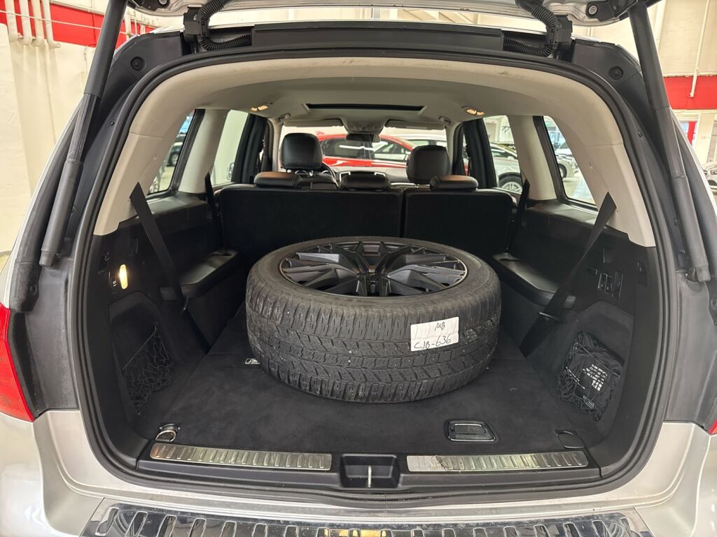 Mercedes-Benz GL 2013 Harmaa