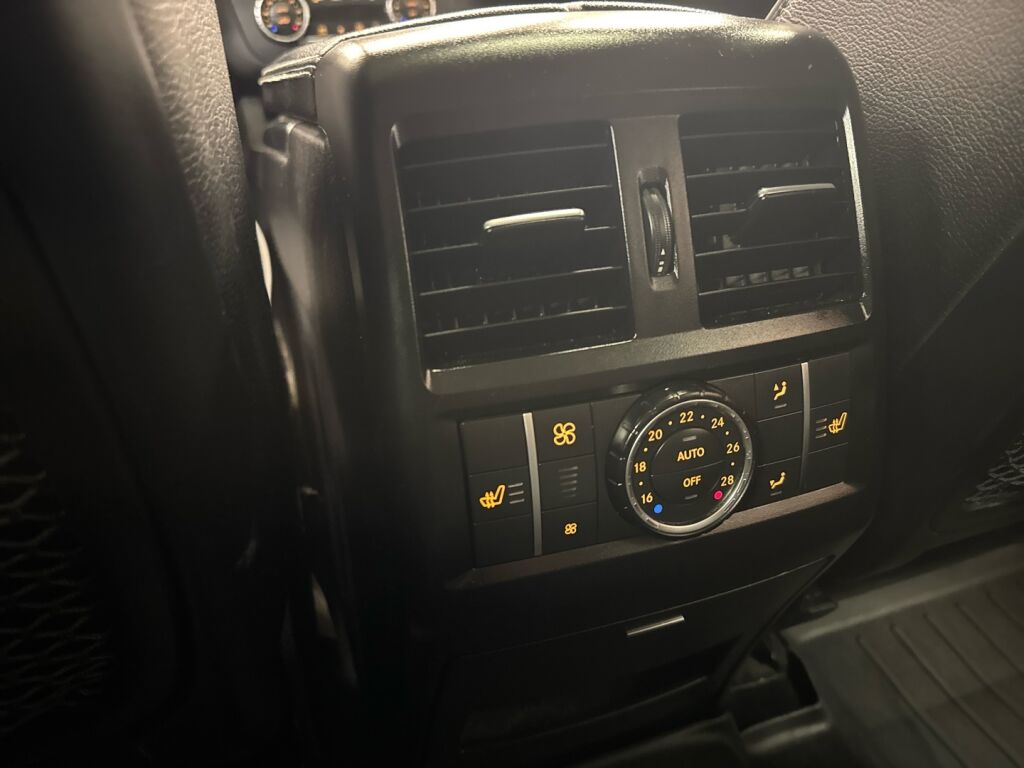 Mercedes-Benz GL 2013 Harmaa