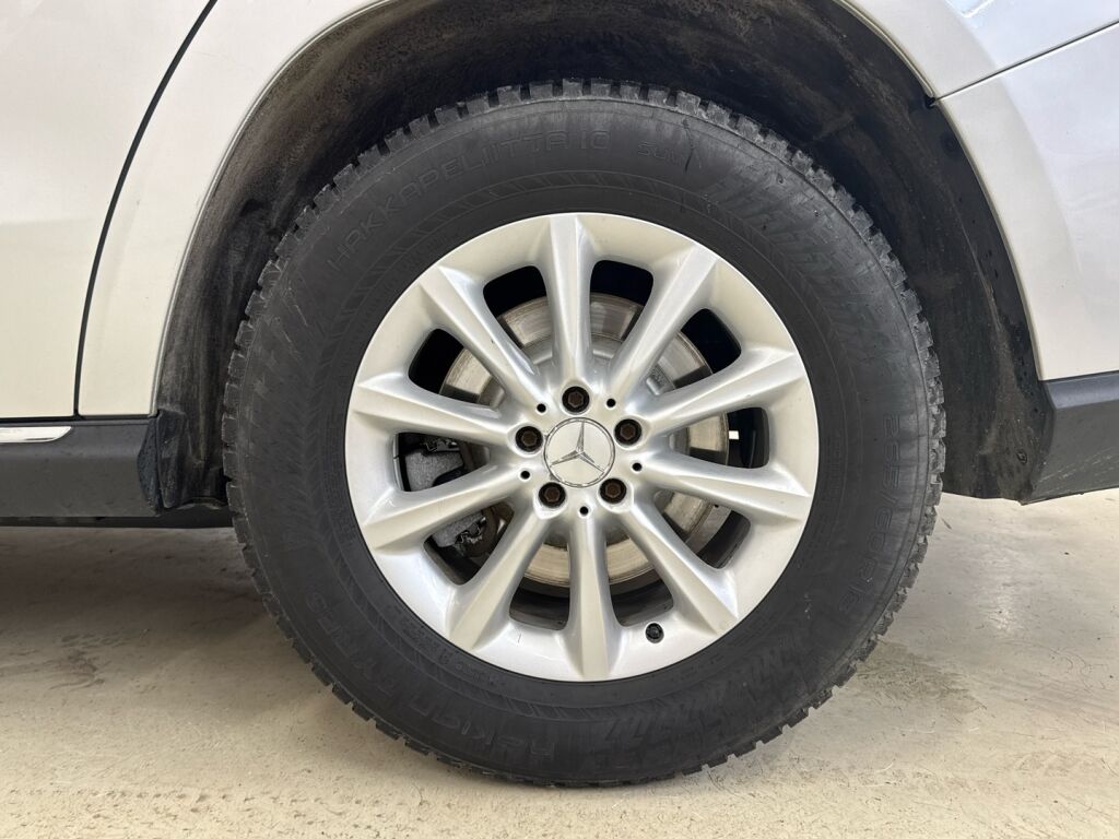 Mercedes-Benz GL 2013 Harmaa