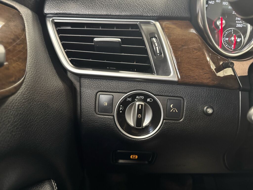 Mercedes-Benz GL 2013 Harmaa