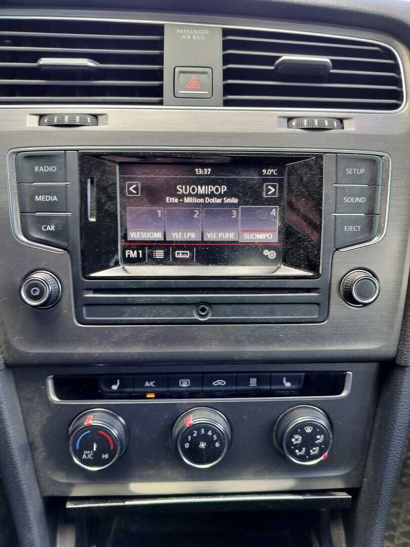 Volkswagen Golf 2013 Sininen