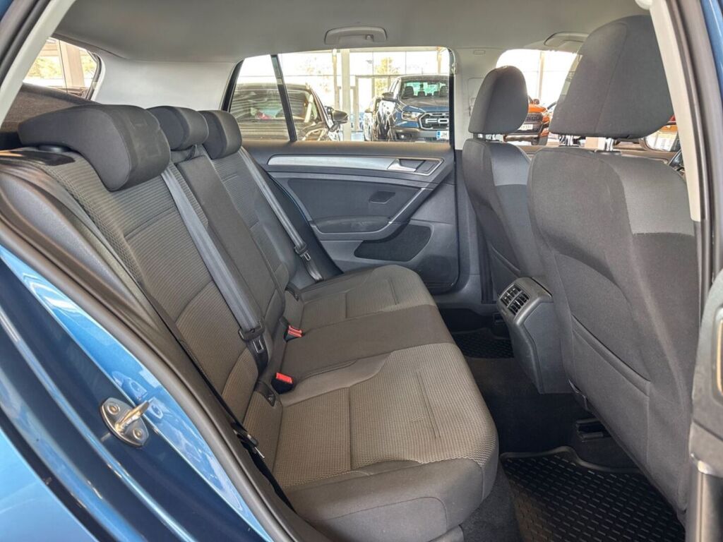 Volkswagen Golf 2013 Sininen