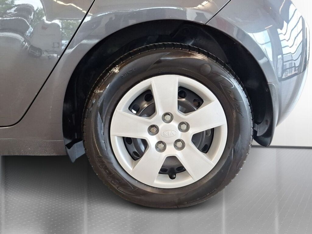 Kia Venga 2013 Harmaa