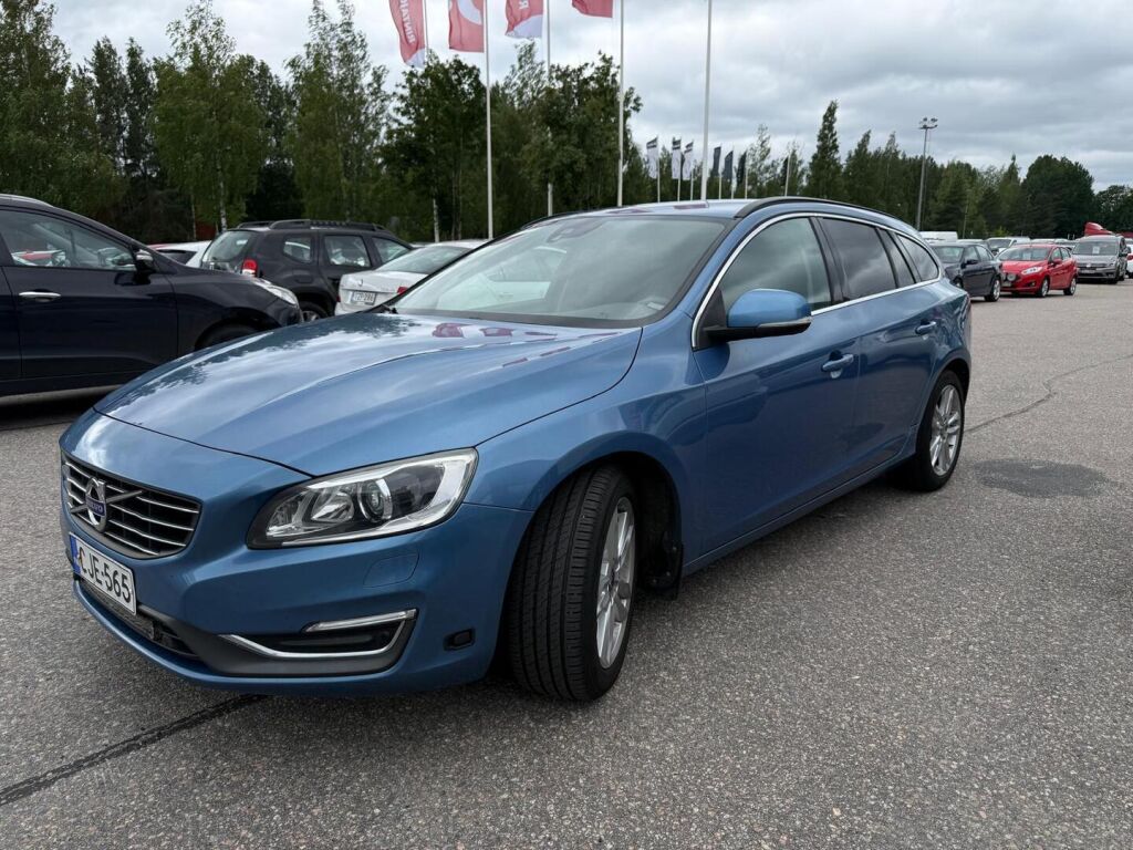 Volvo V60 2013 Sininen