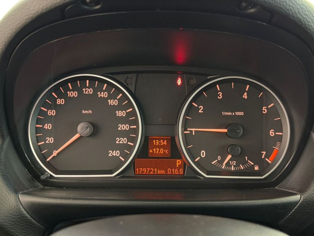 BMW 116 2009 Sininen