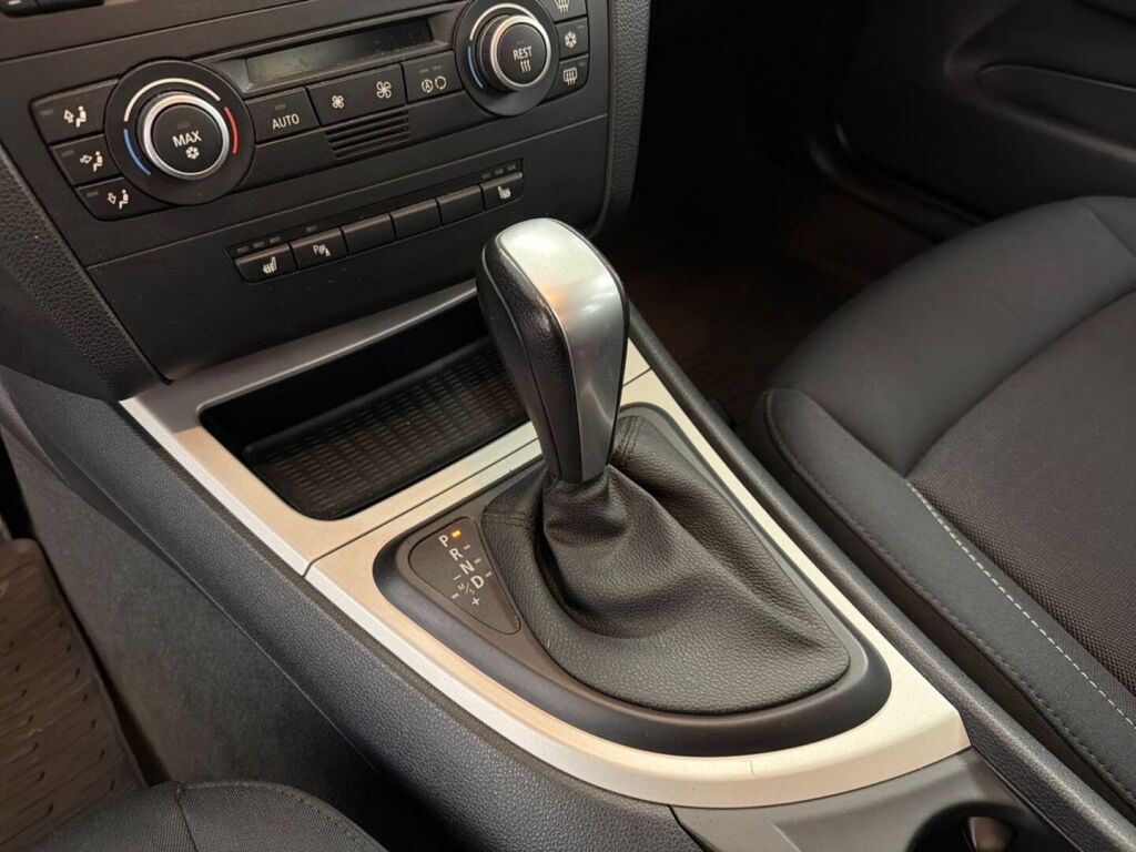 BMW 116 2009 Sininen