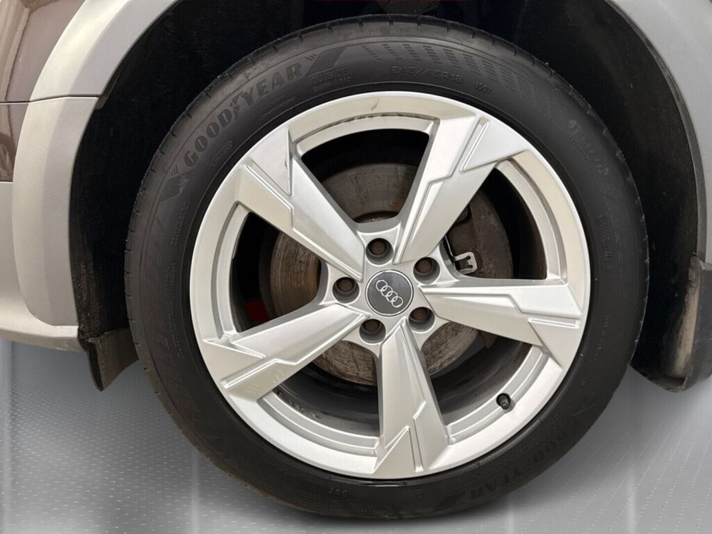 Audi A4 allroad quattro 2013 Ruskea (beige)