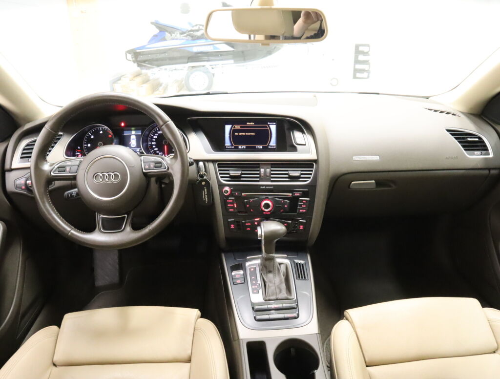 Audi A5 2013 Valkoinen