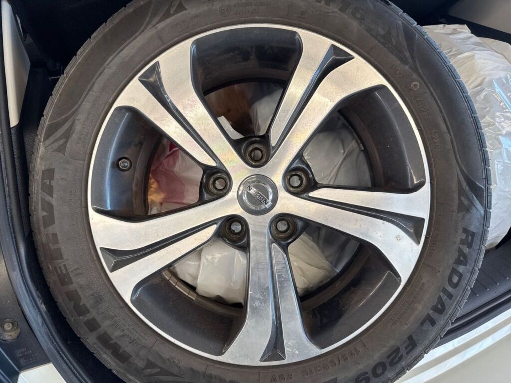 Nissan Pulsar 2015 Valkoinen