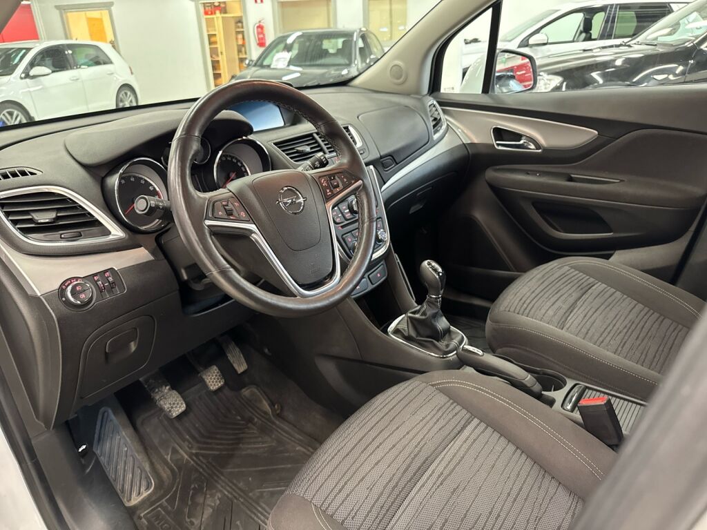 Opel Mokka 2015 Valkoinen