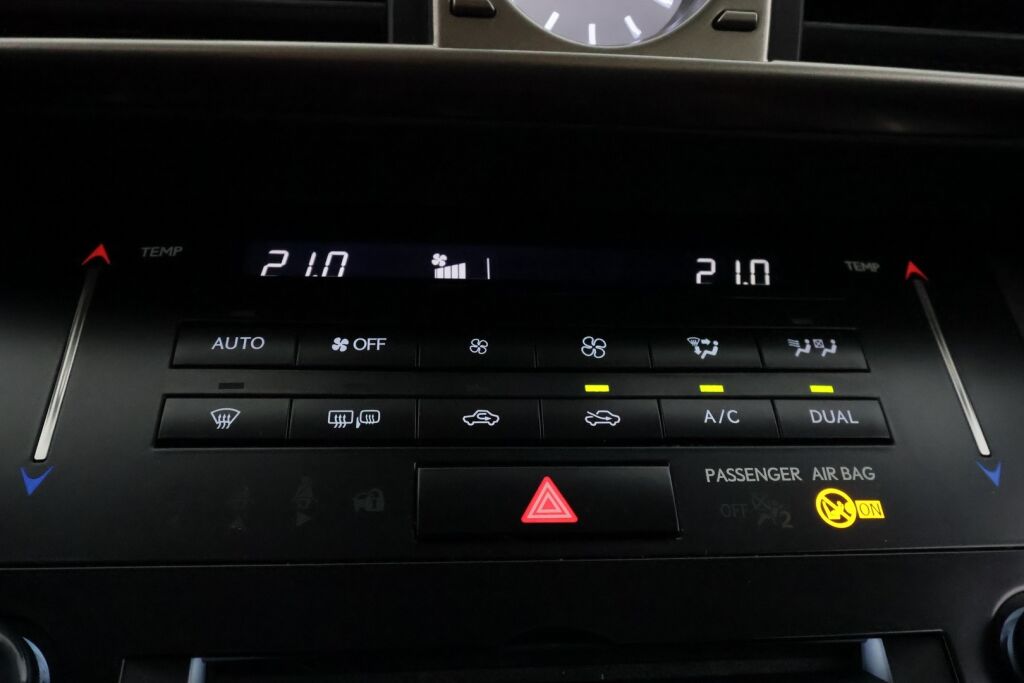 Lexus IS 2014 Sininen