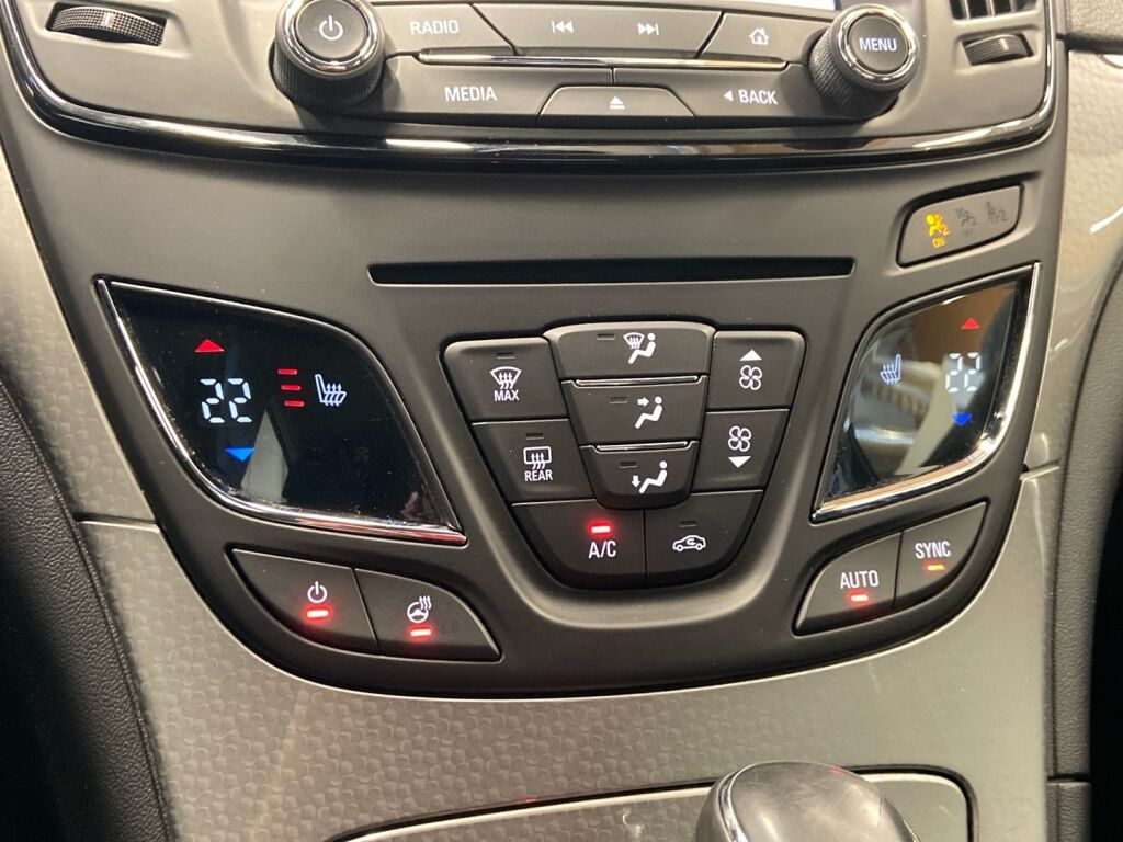 Opel Insignia 2015 Ruskea (beige)