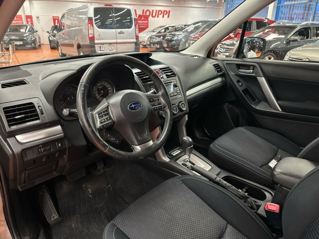 Subaru Forester 2014 Harmaa