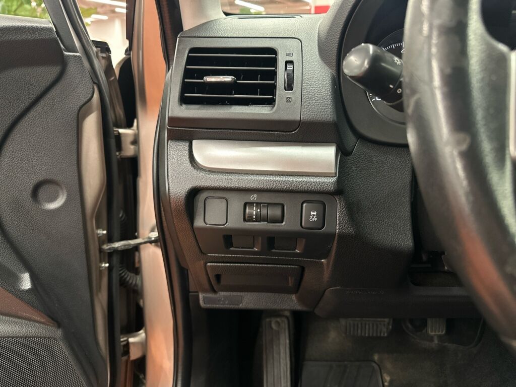 Subaru Forester 2014 Harmaa