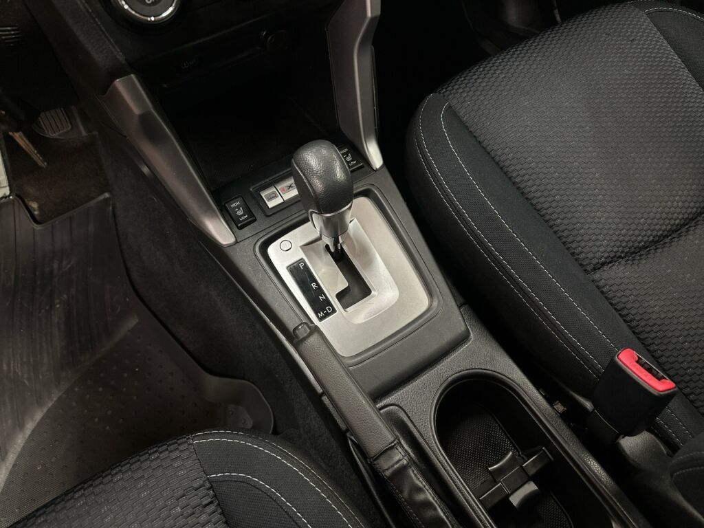 Subaru Forester 2014 Harmaa