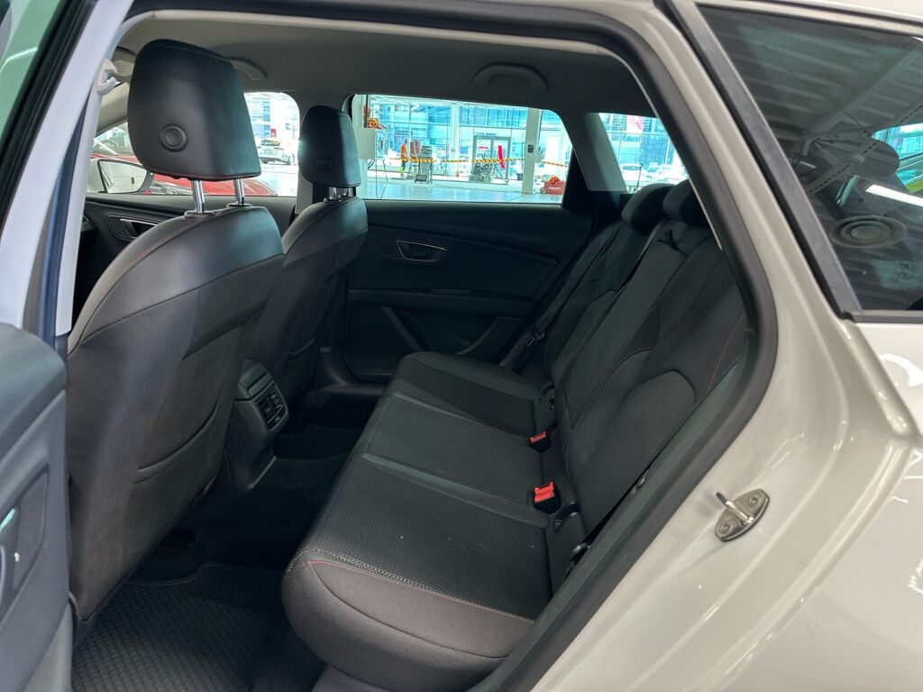 Seat Leon ST 2014 Valkoinen