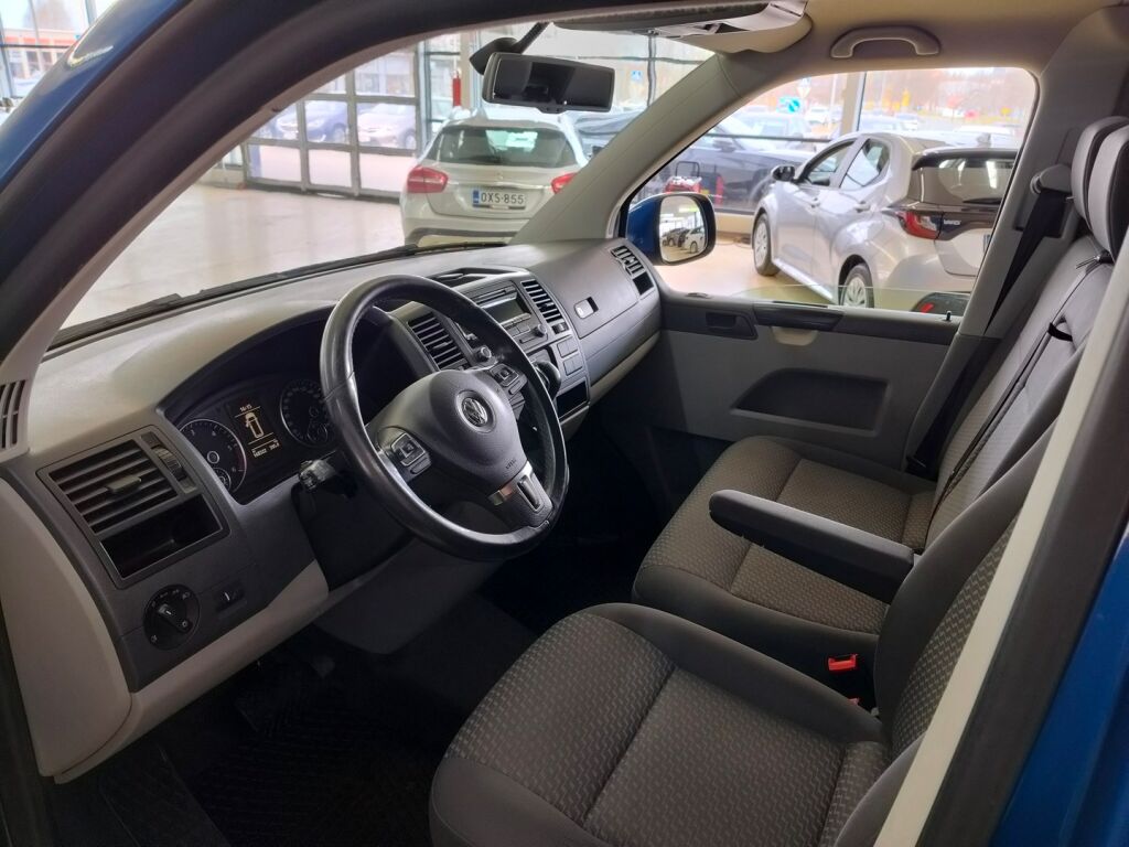 Volkswagen Transporter 2015 Sininen