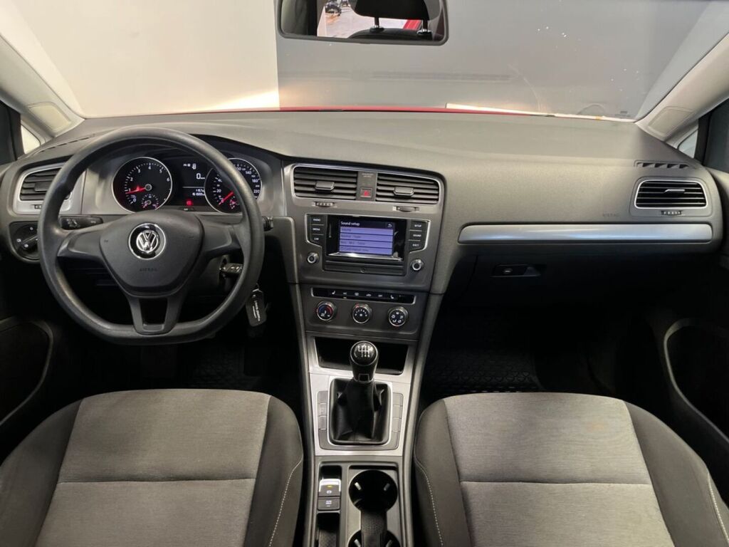 Volkswagen Golf 2014 Punainen