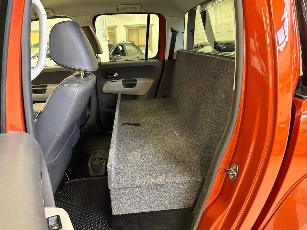 Volkswagen Amarok 2014 Oranssi