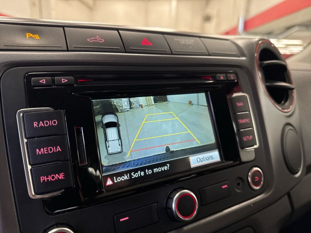 Volkswagen Amarok 2014 Oranssi