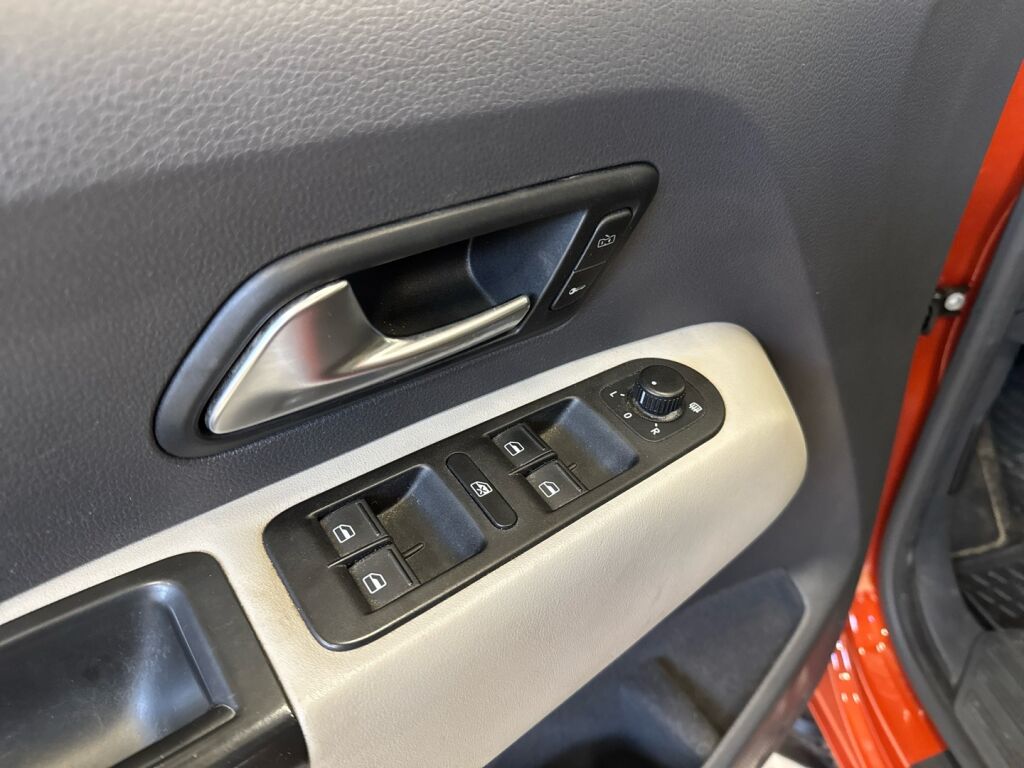 Volkswagen Amarok 2014 Oranssi