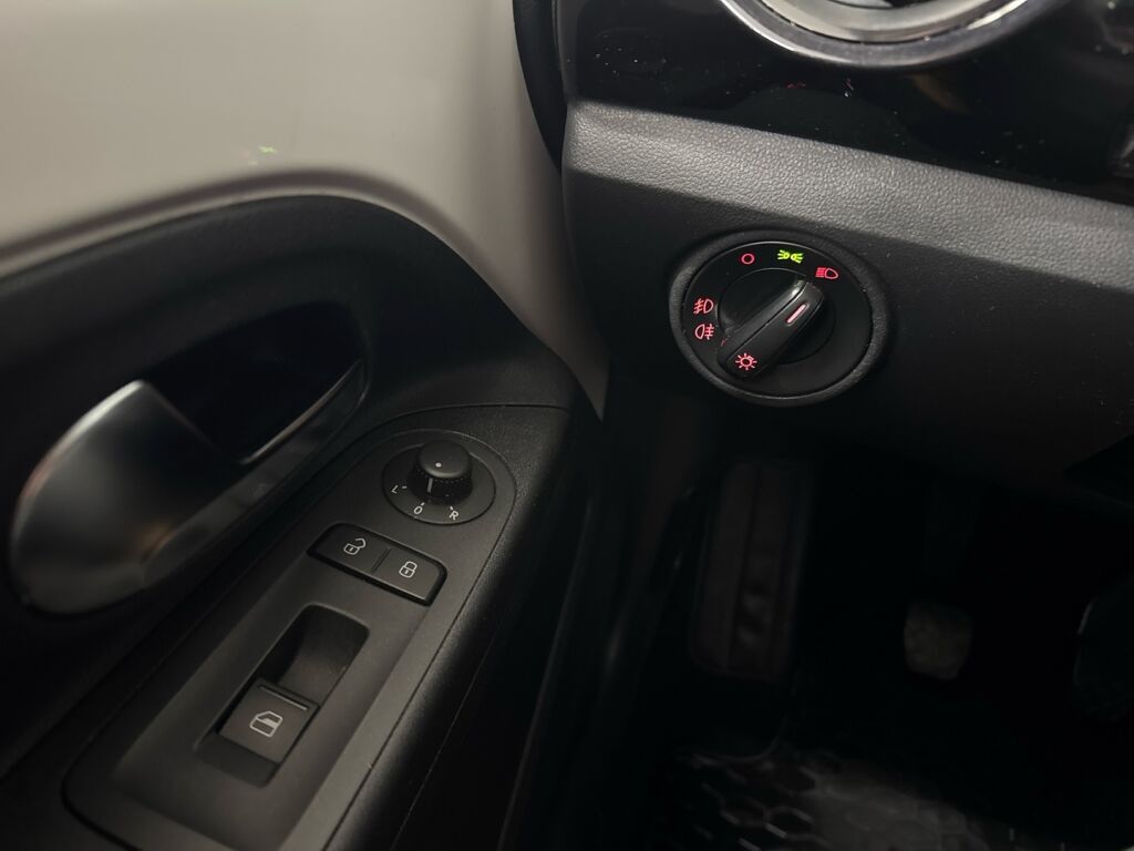 Volkswagen up! 2014 Valkoinen