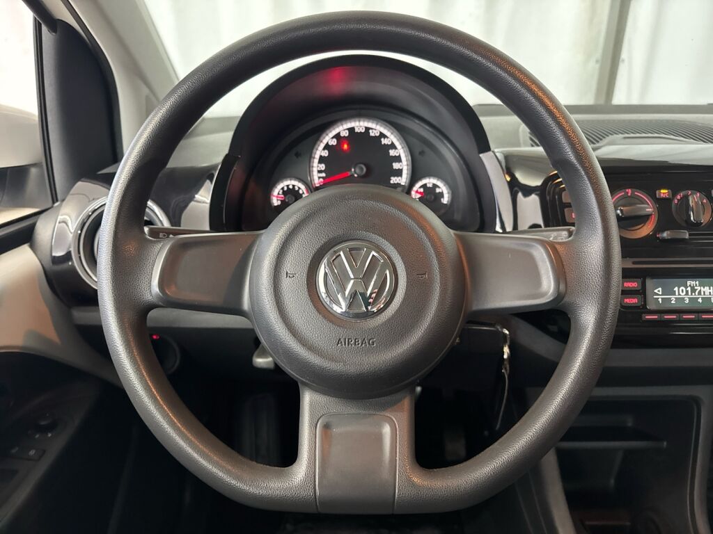 Volkswagen up! 2014 Valkoinen