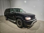 Ford Explorer 2001 Musta
