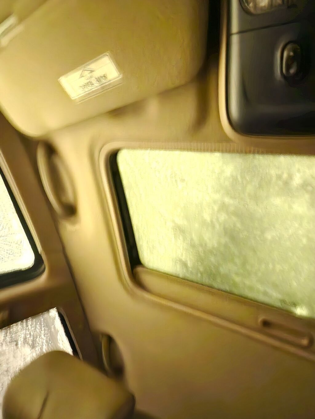 Ford Explorer 2001 Musta