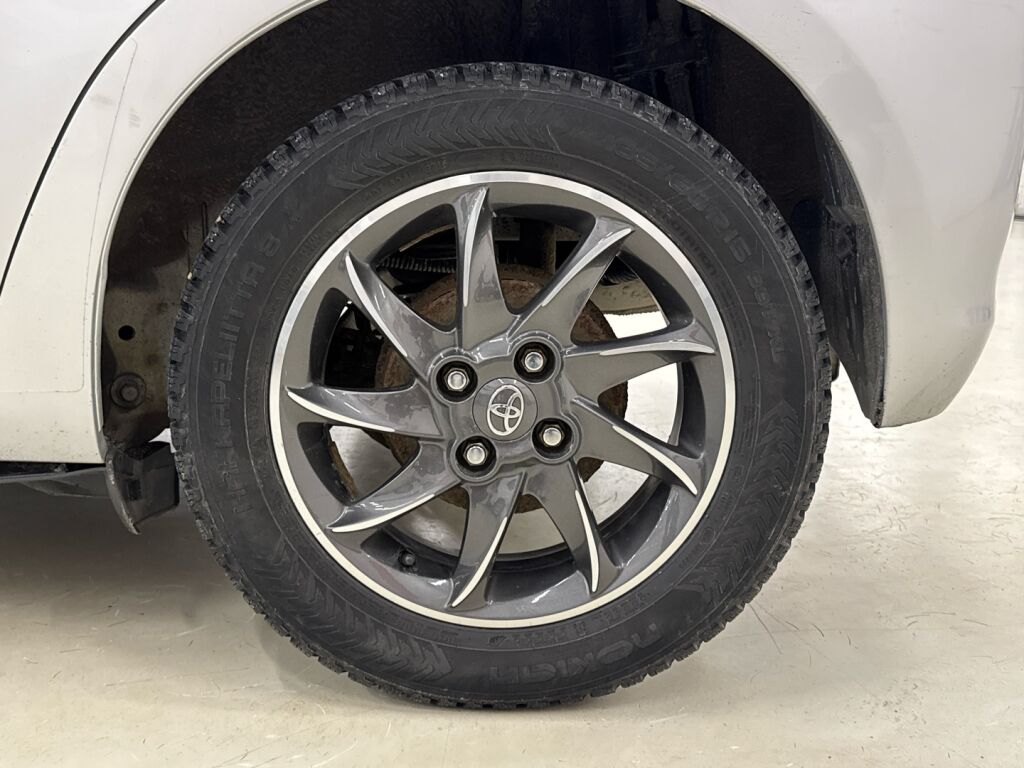 Toyota Yaris 2014 Hopea