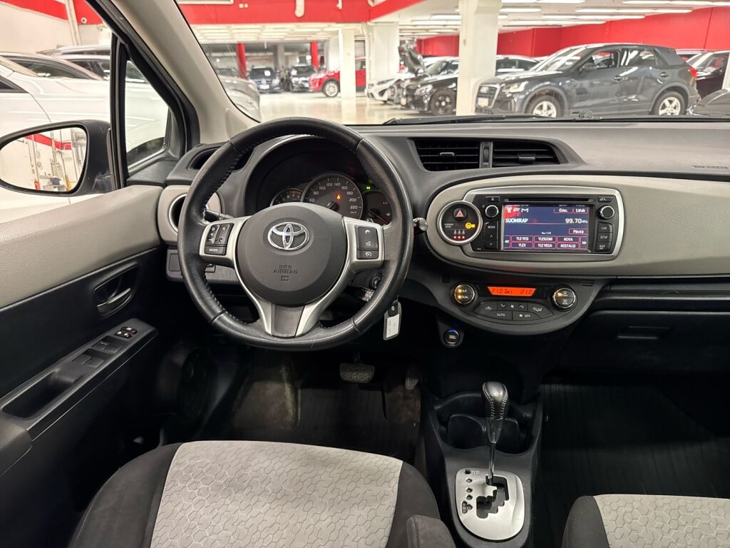 Toyota Yaris 2014 Hopea