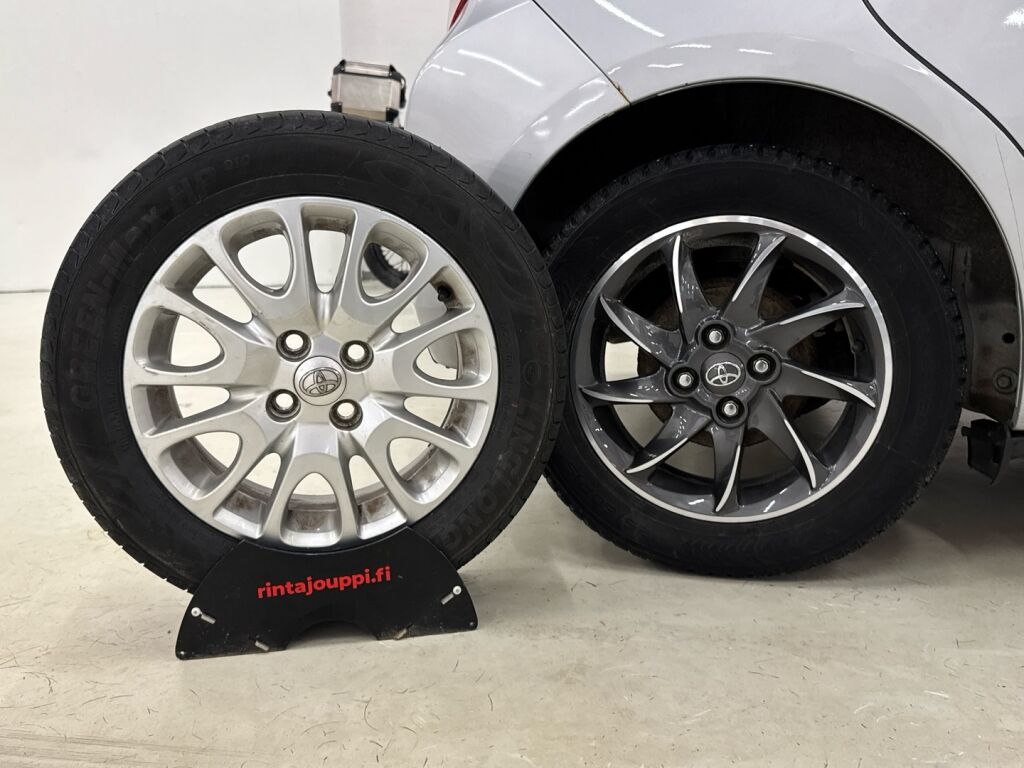 Toyota Yaris 2014 Hopea