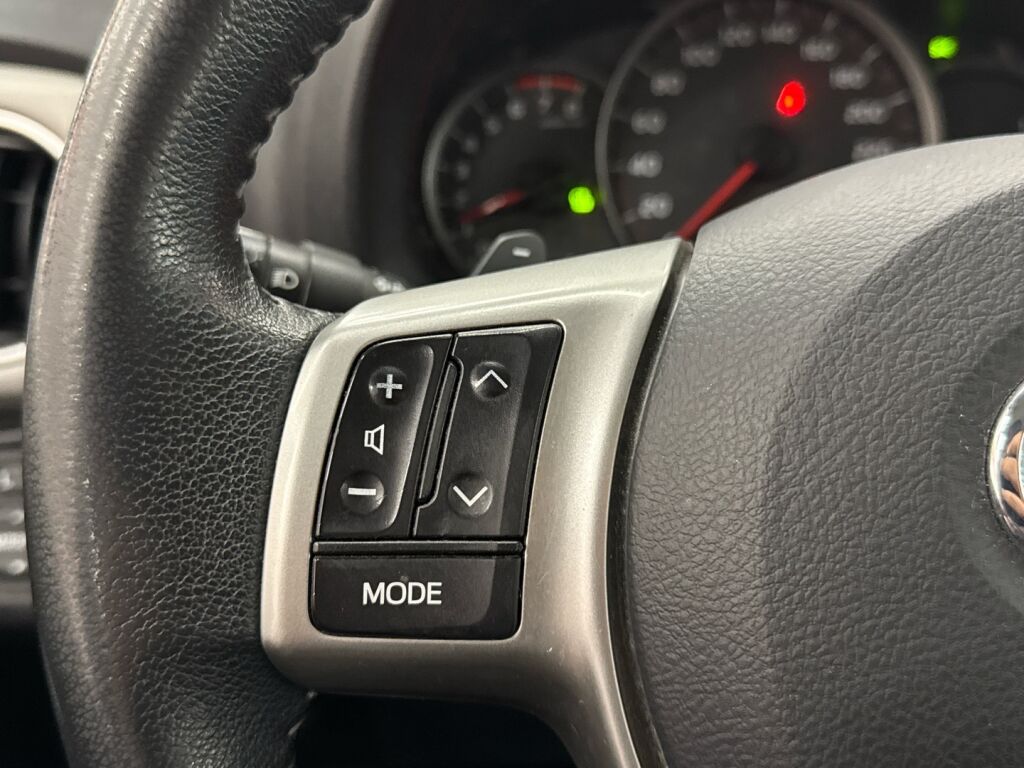 Toyota Yaris 2014 Hopea