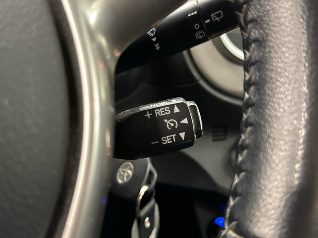 Toyota Yaris 2014 Hopea