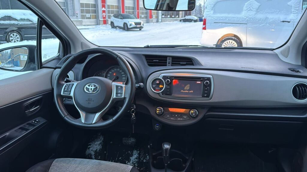 Toyota Yaris 2014 Hopea