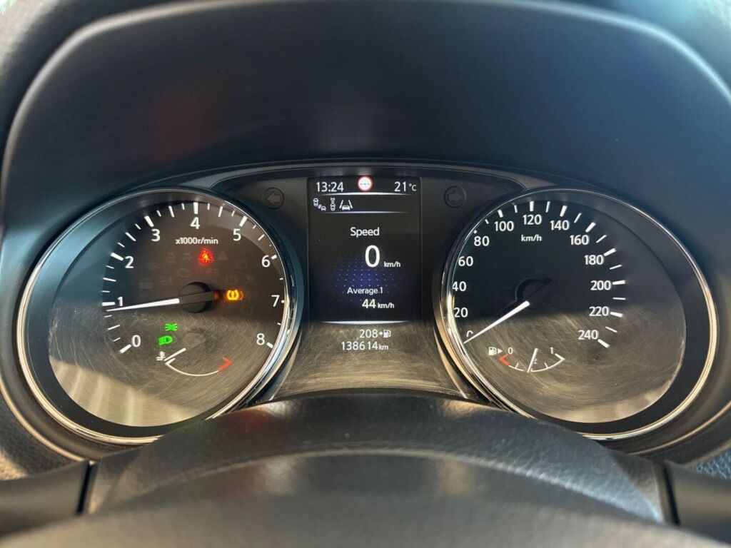 Nissan Qashqai 2014 Valkoinen